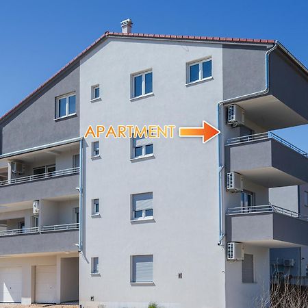 Appartement Brajdine - Ema à Medulin Extérieur photo
